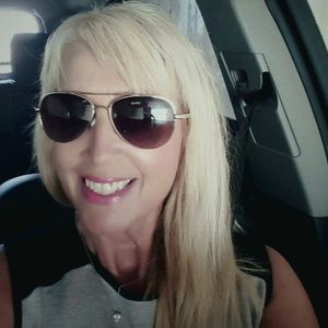 Meet your Posher, Cathy